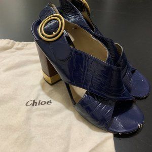 chloe cross over strap heel